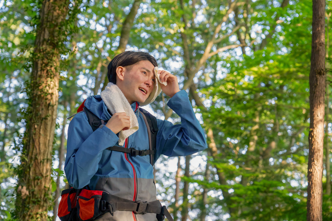 How to stay clean when hiking